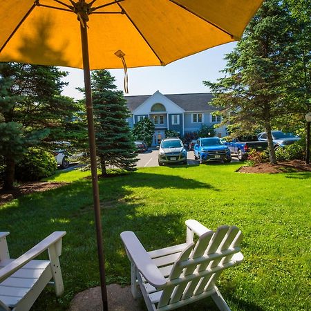 Strawberry Hill Seaside Inn Rockport Exterior photo