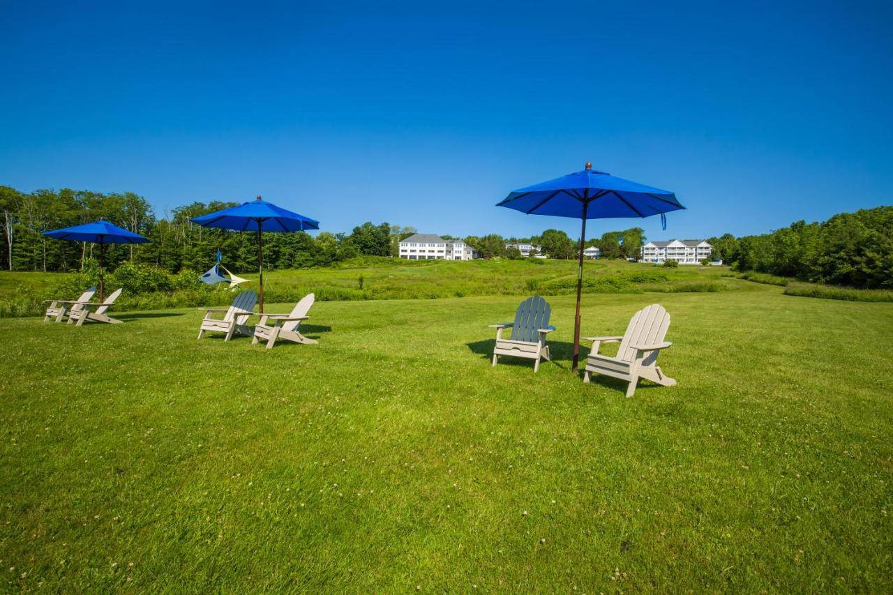 Strawberry Hill Seaside Inn Rockport Exterior photo